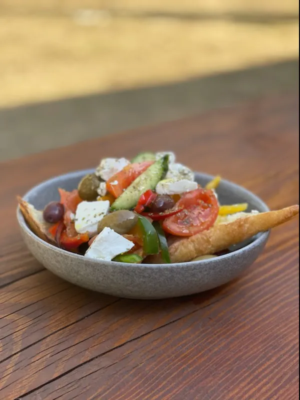 A fresh salad bowl